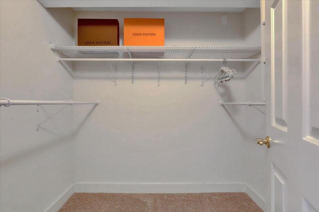 12025 Wanderer Rd, Auburn, CA 95602