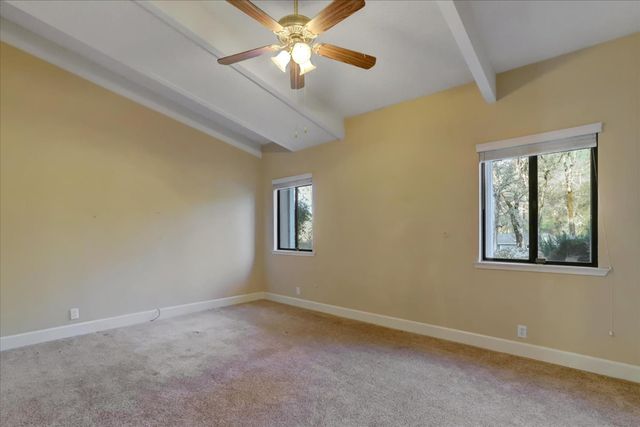 12025 Wanderer Rd, Auburn, CA 95602