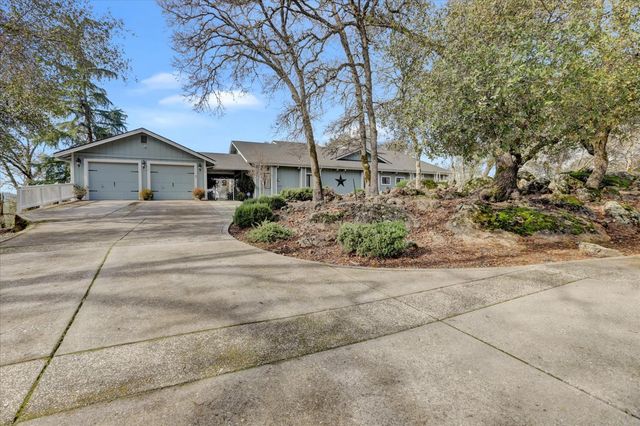 12025 Wanderer Rd, Auburn, CA 95602