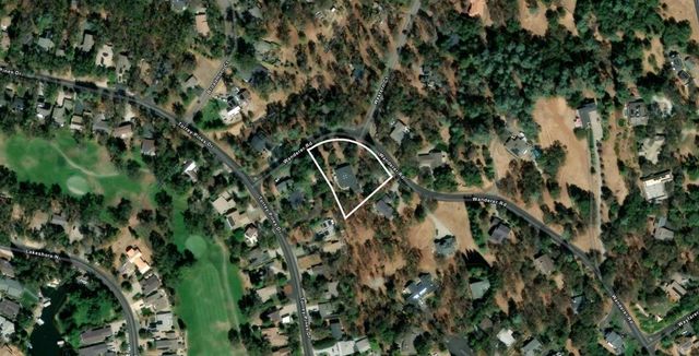 12025 Wanderer Rd, Auburn, CA 95602