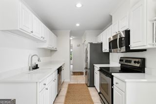 15 Brittany Way 15, Atlanta, GA 30324
