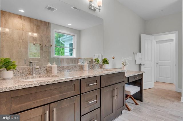 505 BREWERTON LN, Edgewater, MD 21037