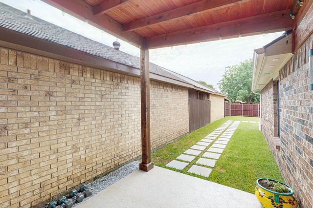 1708 Wheatfield Drive, Mesquite, TX 75149