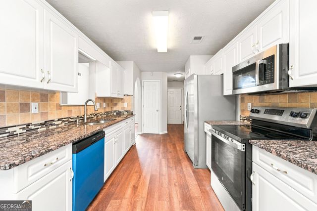 4304 Talmadge Trace, Snellville, GA 30039