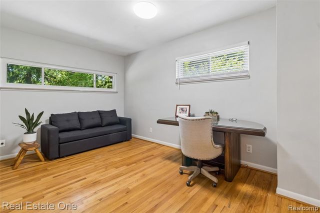 2189 Devonshire Road, Bloomfield Hills, MI 48302