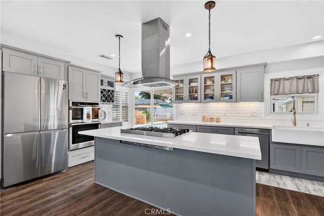 10912 La Mirada Blvd, Whittier, CA 90604