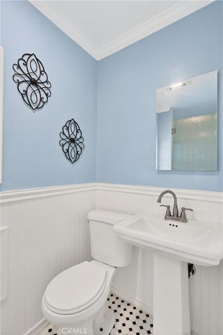10912 La Mirada Blvd, Whittier, CA 90604