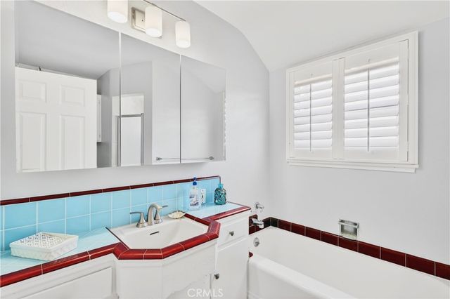 10912 La Mirada Blvd, Whittier, CA 90604