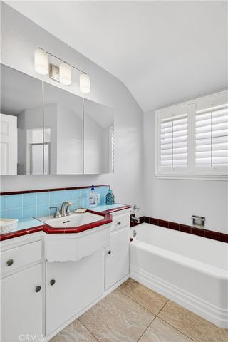 10912 La Mirada Blvd, Whittier, CA 90604