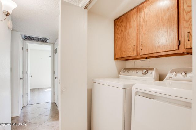 7581 E Desert Anchor Boulevard, Tucson, AZ 85715
