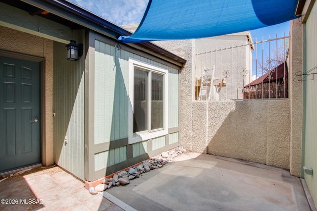 7581 E Desert Anchor Boulevard, Tucson, AZ 85715