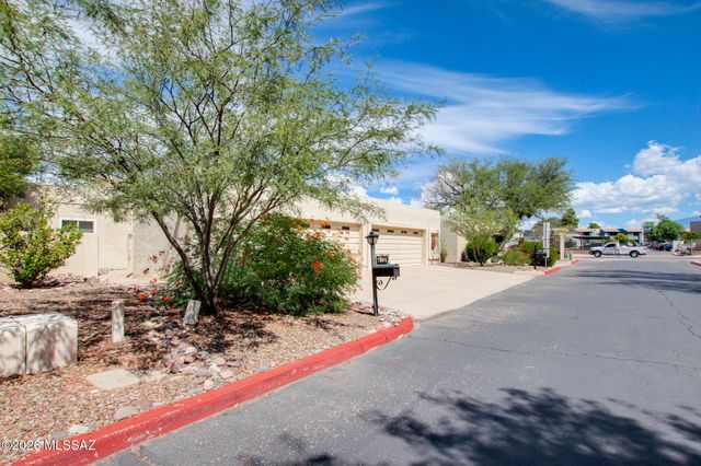 7581 E Desert Anchor Boulevard, Tucson, AZ 85715