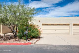 7581 E Desert Anchor Boulevard, Tucson, AZ 85715
