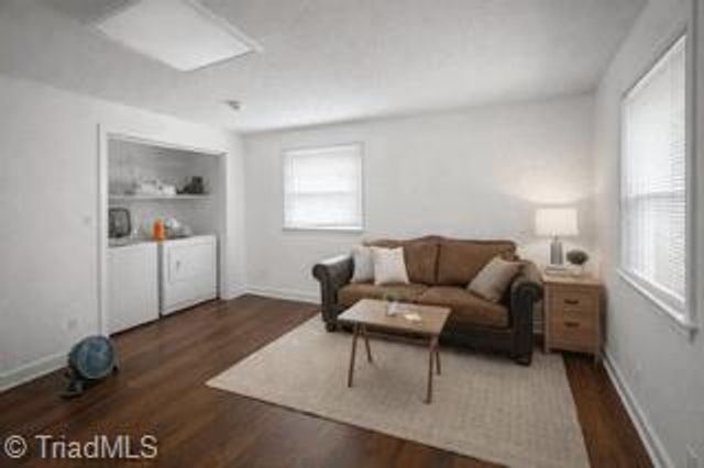 4303 E Reidsville Road, Winston-salem, NC 27101