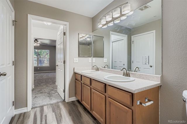 5722 S Addison Way C, Aurora, CO 80016