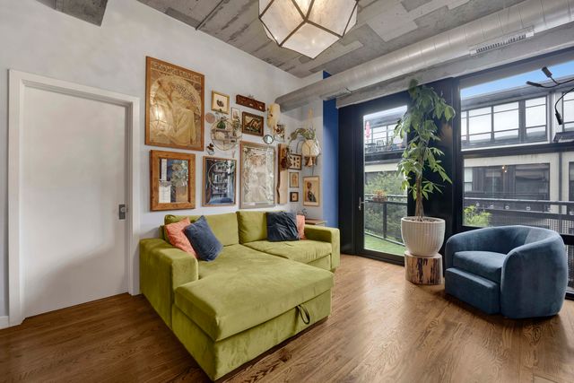1110 W 15th Street 316, Chicago, IL 60608