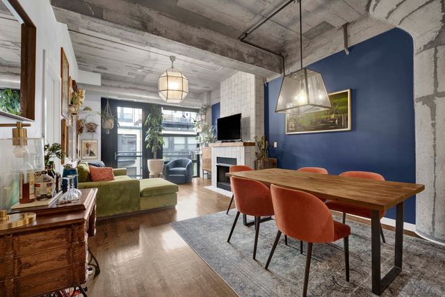 1110 W 15th Street 316, Chicago, IL 60608
