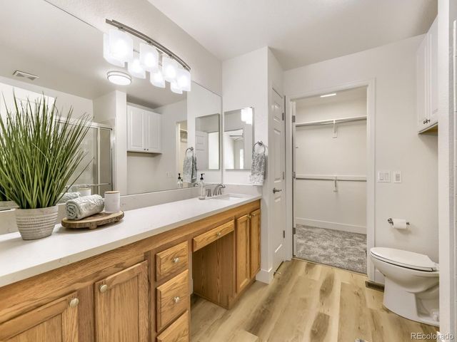 23682 E Links Pl, Aurora, CO 80016