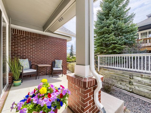 23682 E Links Pl, Aurora, CO 80016