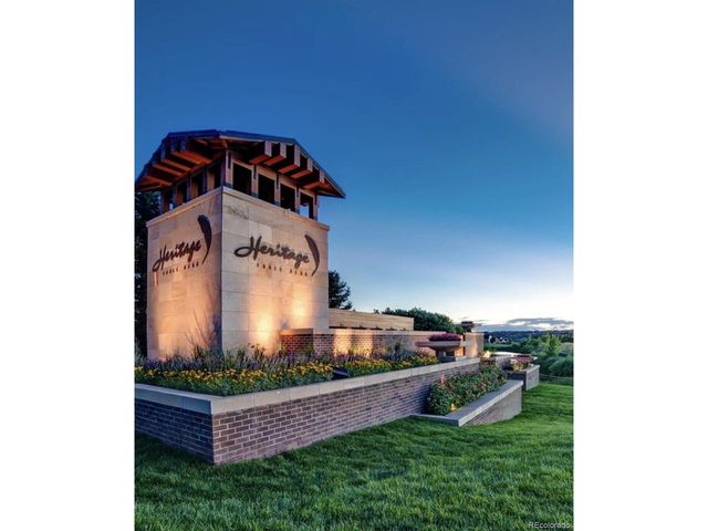 23682 E Links Pl, Aurora, CO 80016