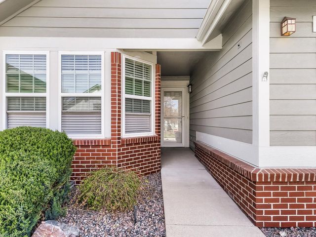 23682 E Links Pl, Aurora, CO 80016