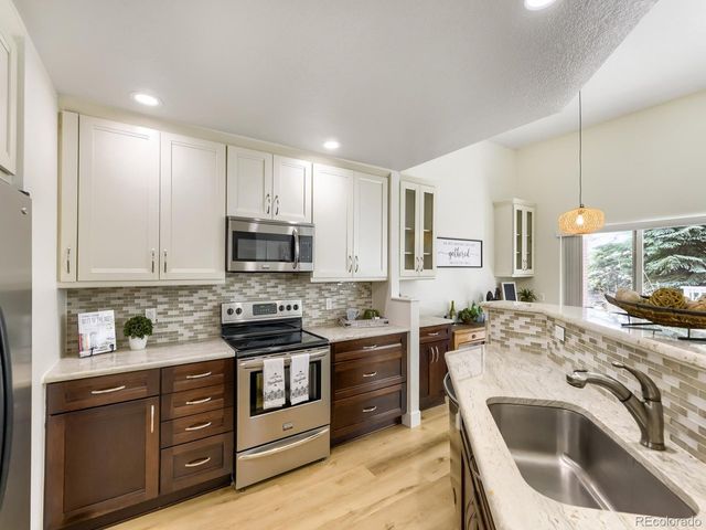 23682 E Links Pl, Aurora, CO 80016