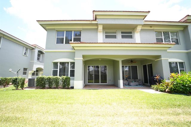 2202 SW Cape Cod Drive, Port St. Lucie, FL 34953