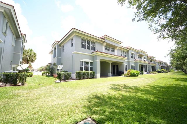 2202 SW Cape Cod Drive, Port St. Lucie, FL 34953
