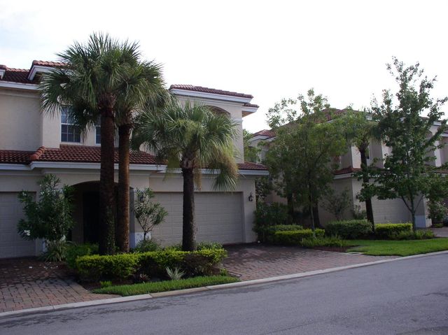 2202 SW Cape Cod Drive, Port St. Lucie, FL 34953