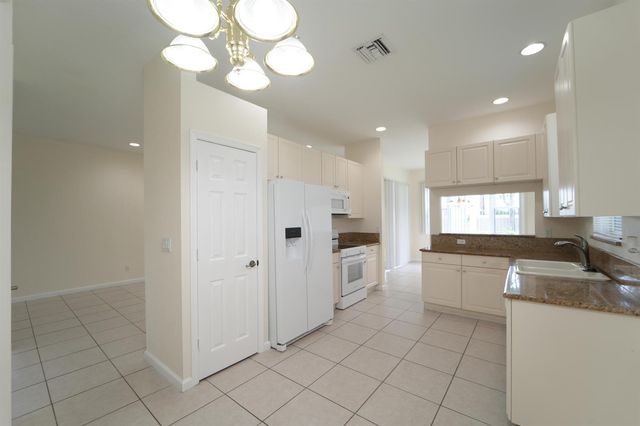 2202 SW Cape Cod Drive, Port St. Lucie, FL 34953