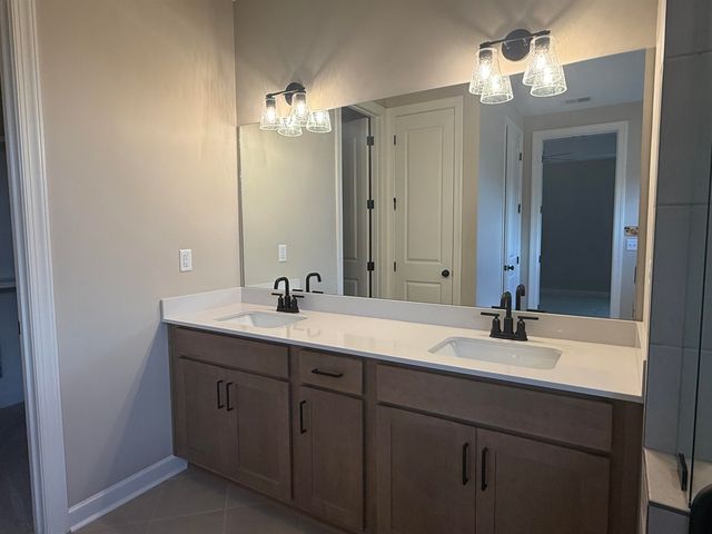 110 LAUREL WOOD LN, Oakland, TN 38060