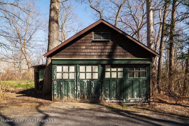 226 Burroughs Drive, West Park, NY 12493