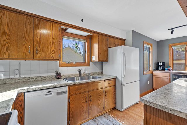 12545 W Cleveland AVENUE, New Berlin, WI 53151