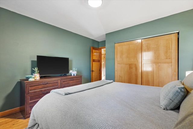 12545 W Cleveland AVENUE, New Berlin, WI 53151