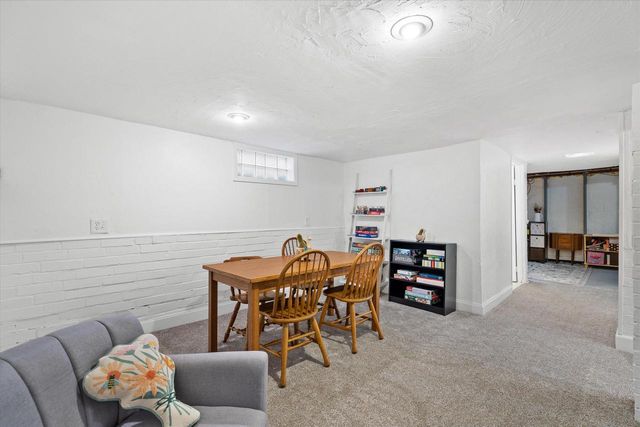 12545 W Cleveland AVENUE, New Berlin, WI 53151