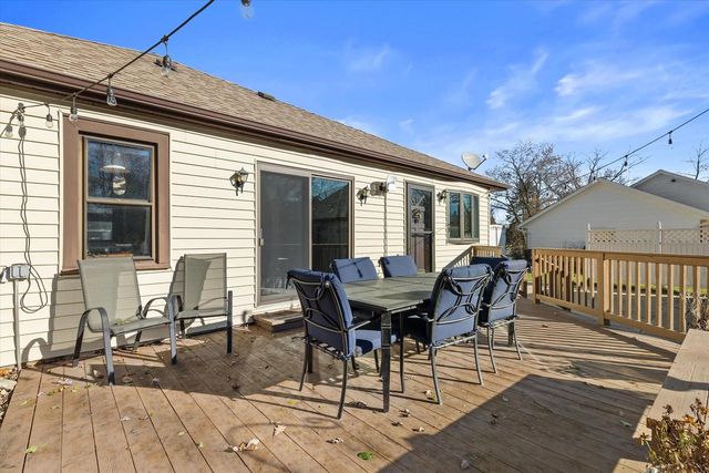 12545 W Cleveland AVENUE, New Berlin, WI 53151