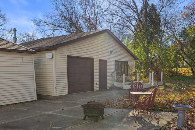 12545 W Cleveland AVENUE, New Berlin, WI 53151
