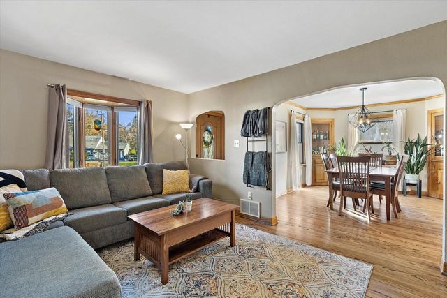 12545 W Cleveland AVENUE, New Berlin, WI 53151