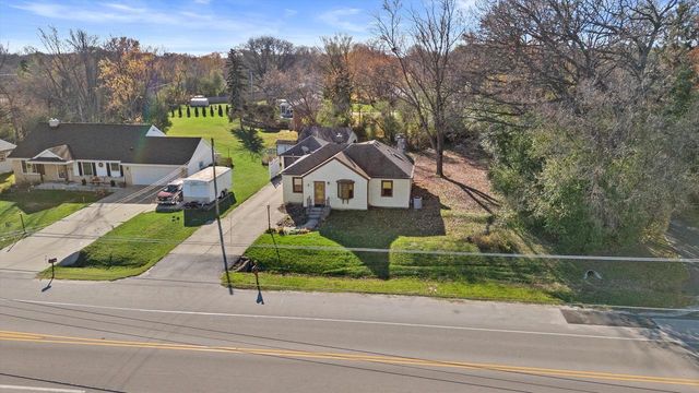 12545 W Cleveland AVENUE, New Berlin, WI 53151