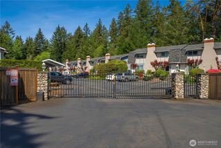 8309 Cirque Drive W #4, University Place, WA 98467
