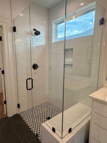 10400 T Bury Lane, Waco, TX 76708