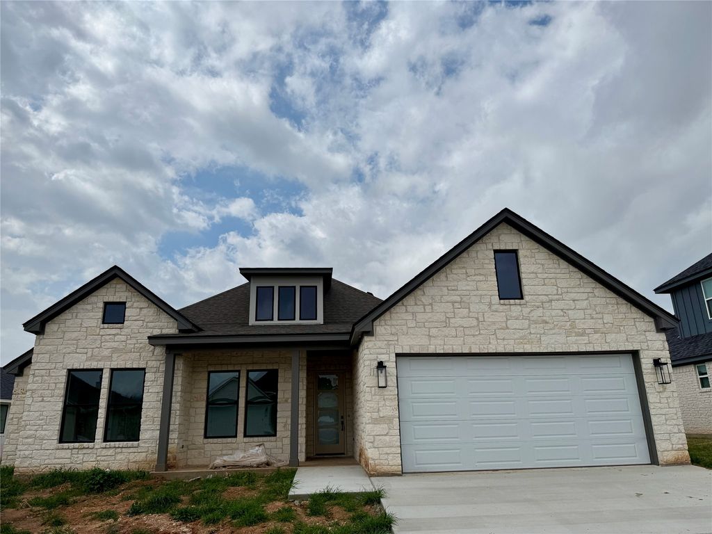 10400 T Bury Lane, Waco, TX 76708