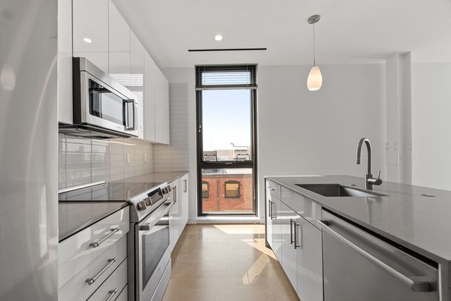 88 Wareham St 602, Boston, MA 02118