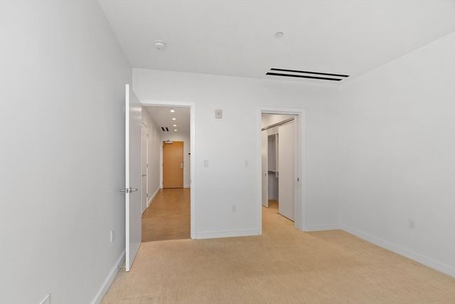 88 Wareham St 602, Boston, MA 02118