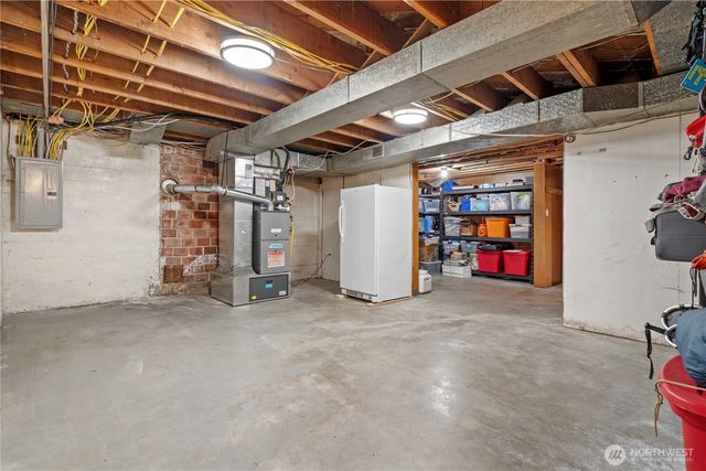 4813 N 24th Street, Tacoma, WA 98406