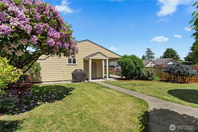 4813 N 24th Street, Tacoma, WA 98406