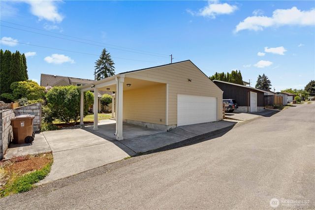 4813 N 24th Street, Tacoma, WA 98406