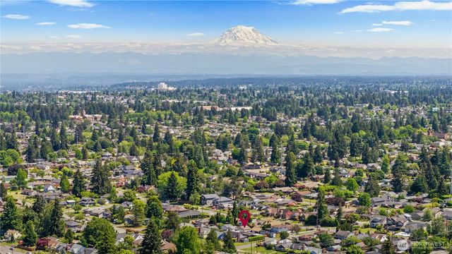 4813 N 24th Street, Tacoma, WA 98406