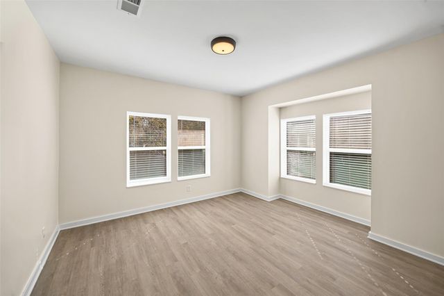 310 Hunt Street, Houston, TX 77003