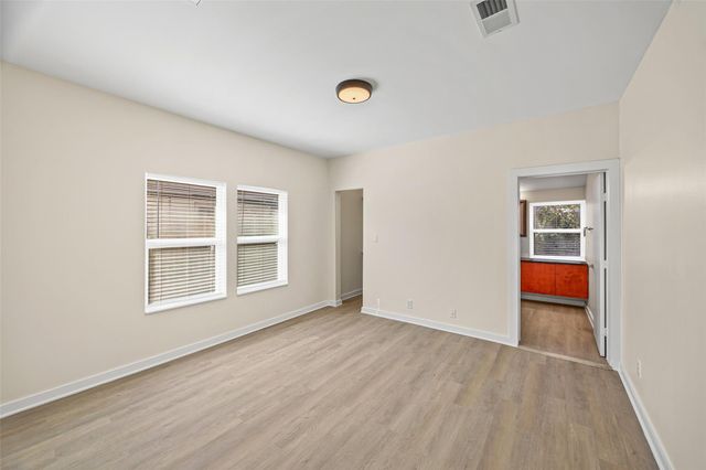 310 Hunt Street, Houston, TX 77003